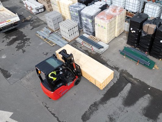 Chariot élévateur électrique Manitou ME320 LIFT