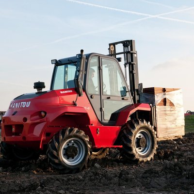 Chariot élévateur tout terrain Manitou M30-4