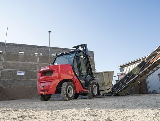Chariot élévateur semi-industriel Manitou MSI35 S5