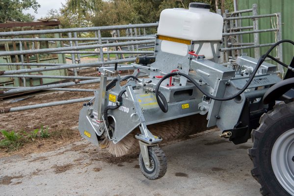 Balayeuse 2 en 1 Manitou SCC2600 HWA+