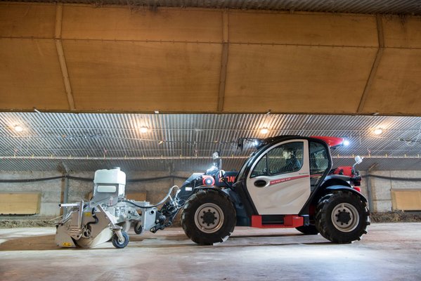 Balayeuse 2 en 1 Manitou SCC2600 HWA+
