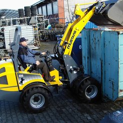 Chargeuse articulée Mustang AL406 - 2