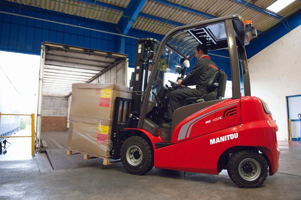 Chariot élévateur électrique Manitou ME425C