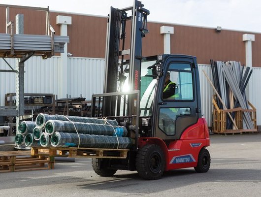 Chariot élévateur électrique Manitou ME425LD LIFT