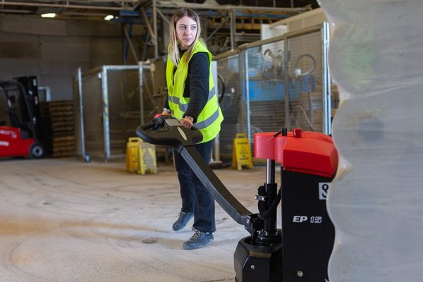 Transpalette électrique Manitou EP15 LITHIUM