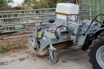 Balayeuse Manitou SCC2050 HWA+ - 10