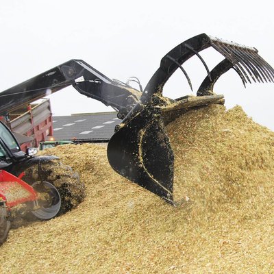 Godet multifonctions agricole FO Manitou CBG2450/1700