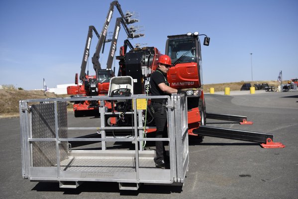 Nacelle extensible Manitou NAC2.45/6m 365kg