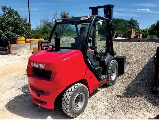 Chariot élévateur semi-industriel Manitou MSI25 S5