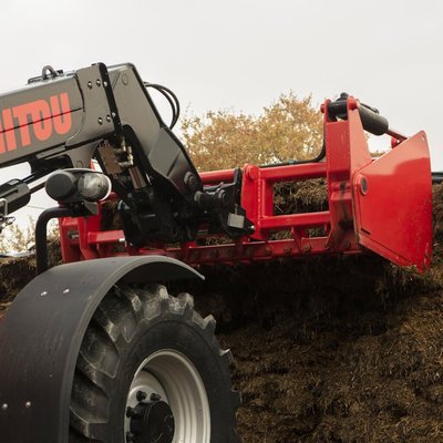 Godet désileur-trancheur Manitou SHB2400/1800