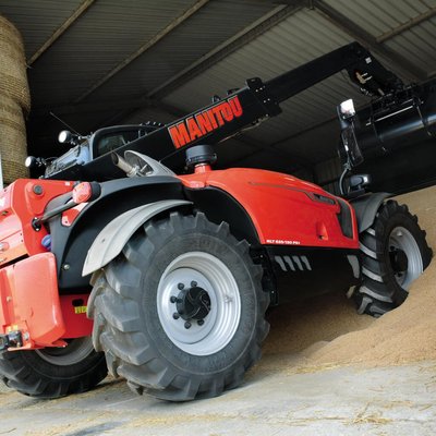 Chariot télescopique agricole Manitou MLT635-130PS+