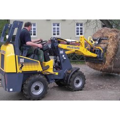 Chargeuse articulée Mustang AL106 - 3