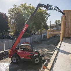 Chariot élévateur télescopique Manitou MT1335 EASY - 11