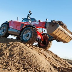 Chariot élévateur télescopique Manitou MT835 EASY - 9