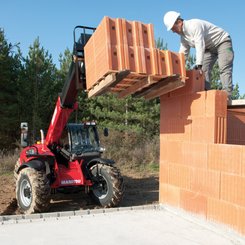 Chariot élévateur télescopique Manitou MT835 EASY - 3