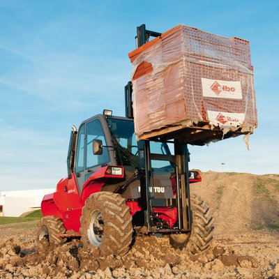 Chariot élévateur tout terrain Manitou M30-4