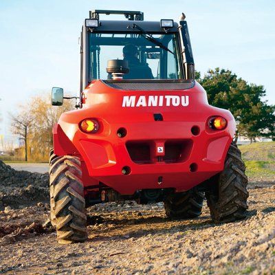 Chariot élévateur tout terrain Manitou M30-4