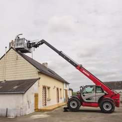Chariot élévateur télescopique Manitou MT1335HA EASY - 1