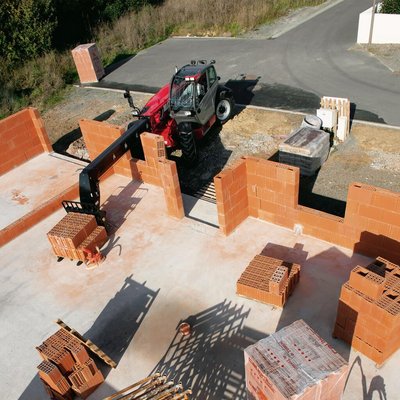 Chariot télescopique Manitou MT835 EASY